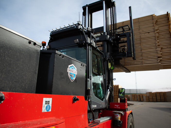 Kalmar Elektrisk Gaffeltruck 9-18 Tonn | Kalmarglobal